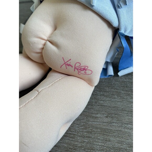 1982 cabbage patch doll Hong Kong Green Eyes Blonde With Sister 2015 EUC - Picture 13 of 14